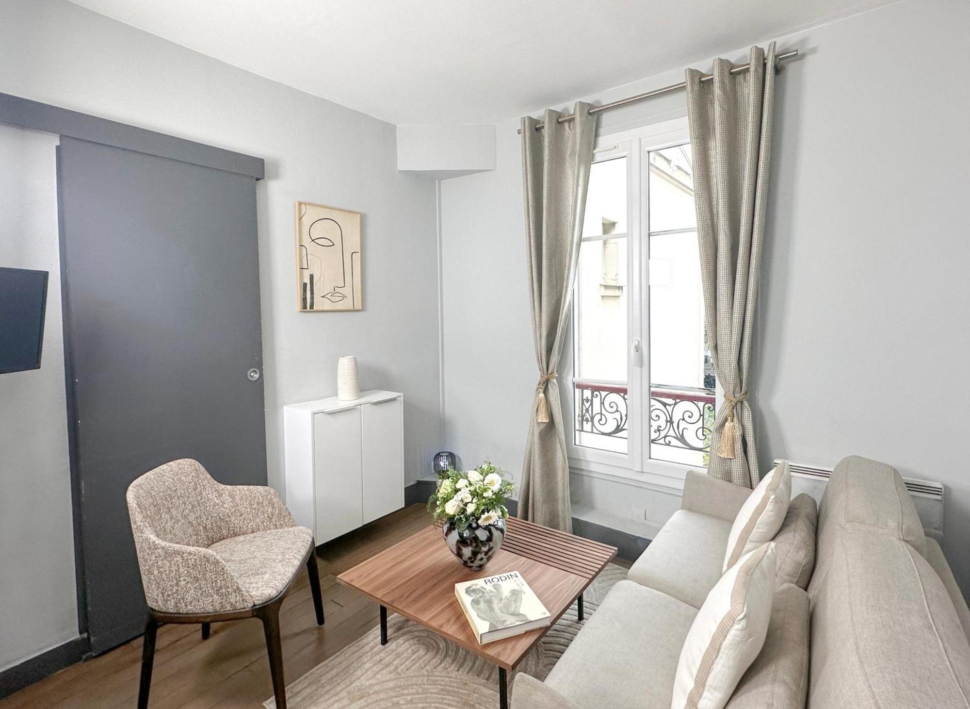 Stunning Apartment Near Eiffel Tower Paris Luaran gambar