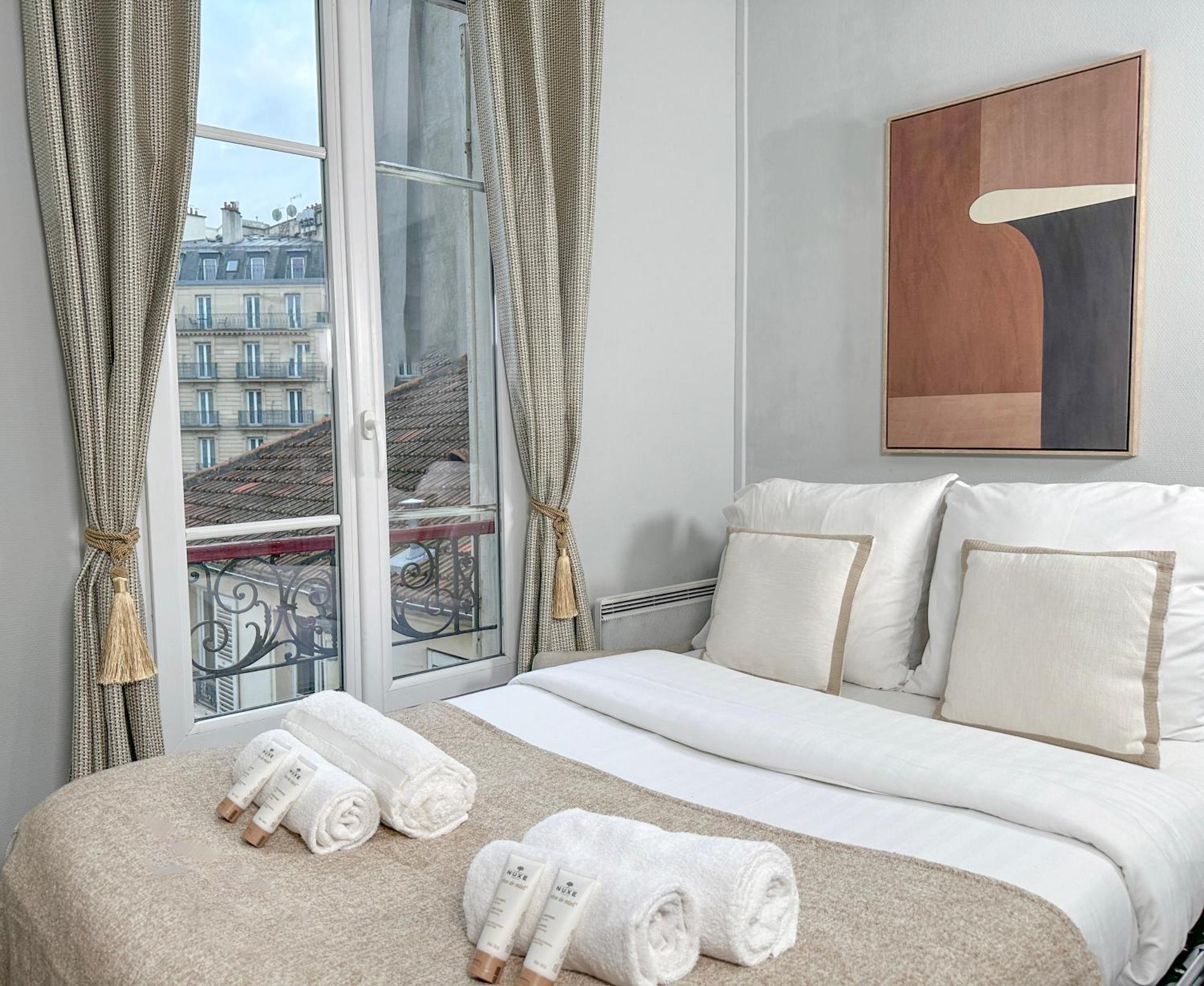 Stunning Apartment Near Eiffel Tower Paris Luaran gambar