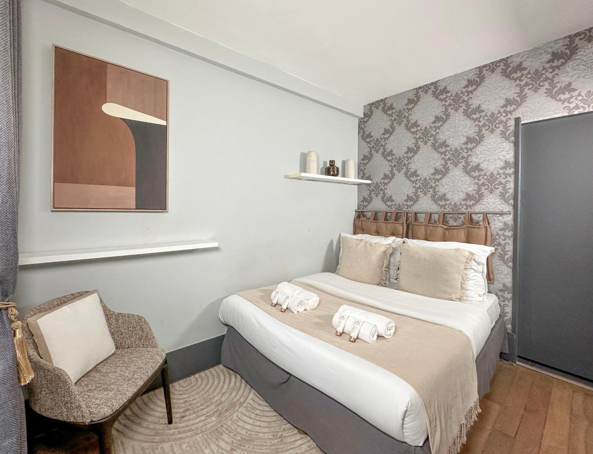 Stunning Apartment Near Eiffel Tower Paris Luaran gambar